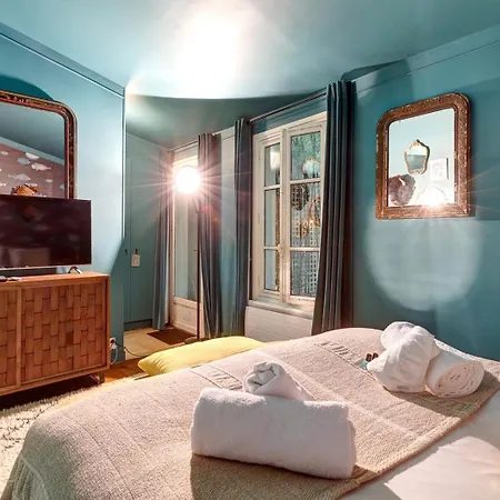 Bluestay 508 - Flat With Terrasse At St Germain * Paryż